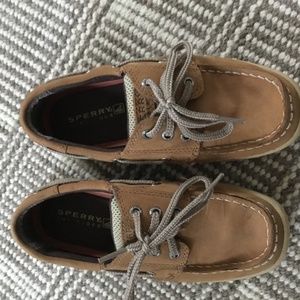 Sperry Topsiders